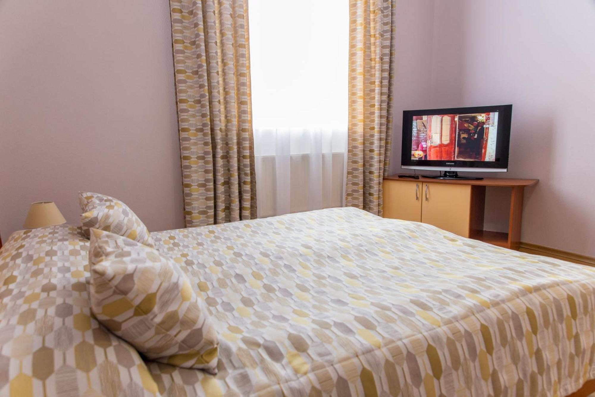 Hotel Europa Trouskavets Extérieur photo
