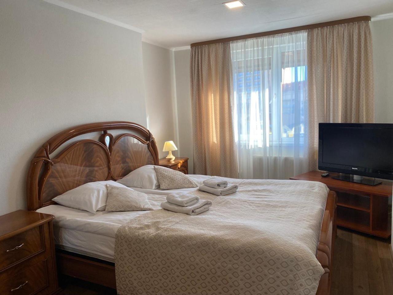 Hotel Europa Trouskavets Extérieur photo