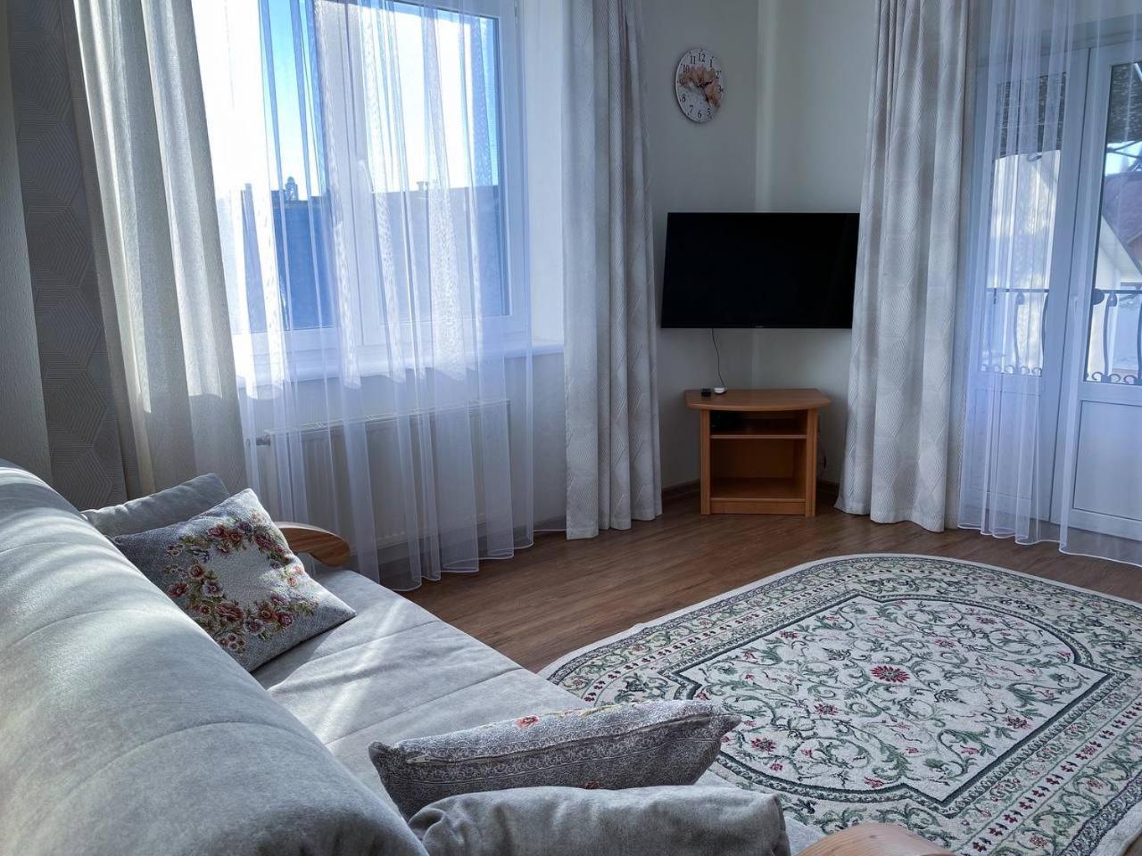 Hotel Europa Trouskavets Extérieur photo
