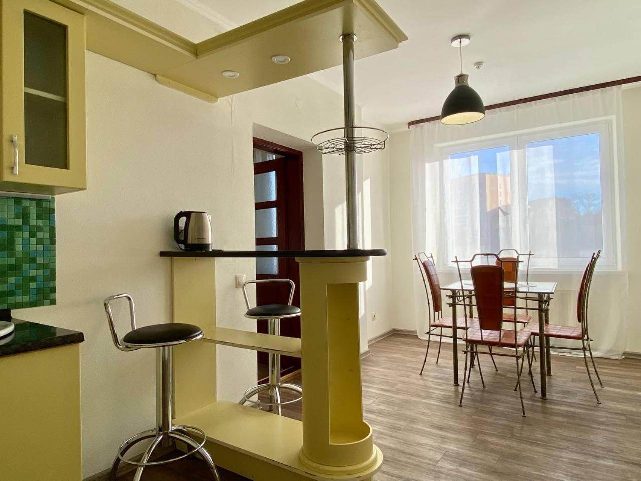 Hotel Europa Trouskavets Extérieur photo