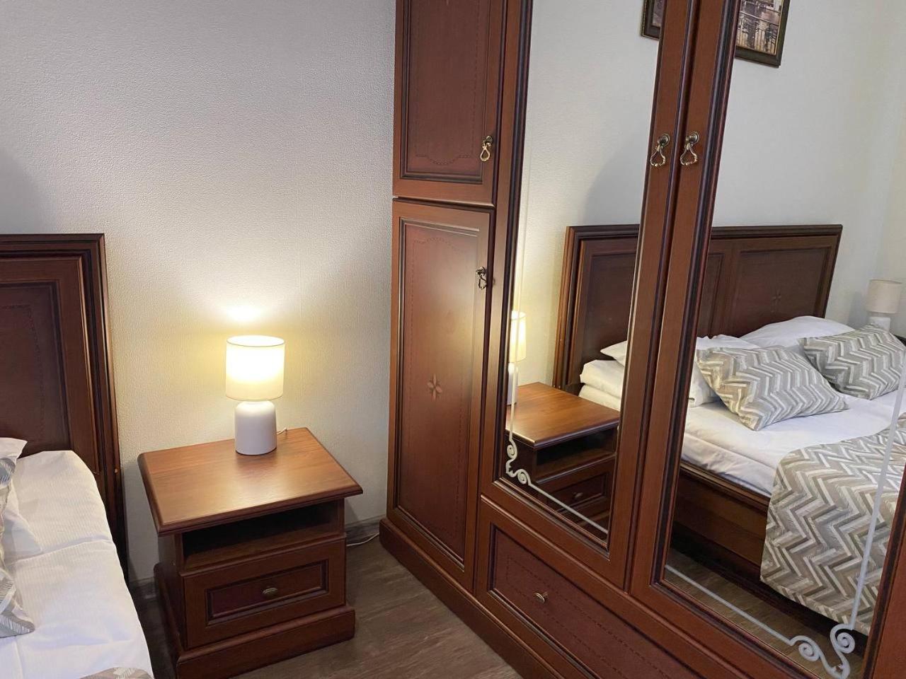Hotel Europa Trouskavets Extérieur photo