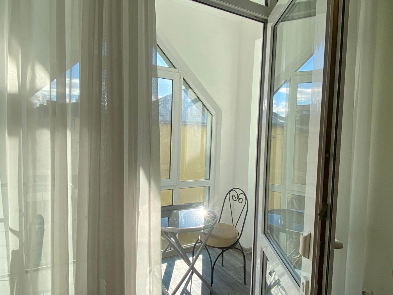 Hotel Europa Trouskavets Extérieur photo