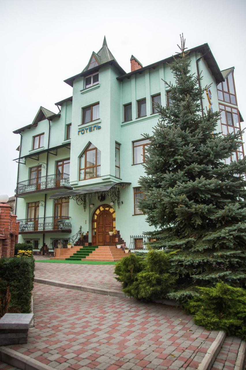 Hotel Europa Trouskavets Extérieur photo